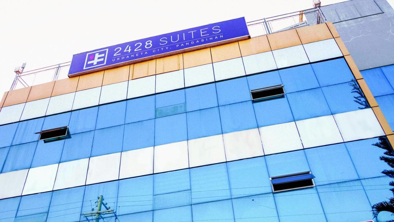 2428 Suites Urdaneta Εξωτερικό φωτογραφία